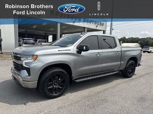 Used 2024 Chevrolet Silverado 1500 RST w/ Convenience Package II AWD/4WD image 1