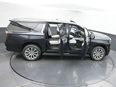 New 2026 Chevrolet Suburban High Country image 73