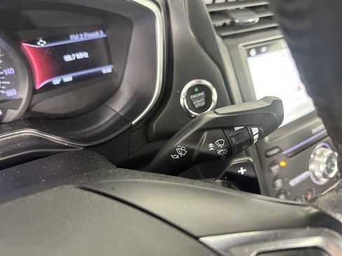 Used 2019 Ford Fusion Titanium image 26