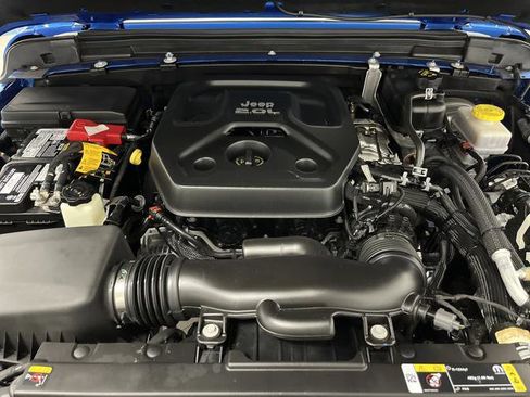 Used 2023 Jeep Wrangler Sahara w/ Safety Group image 39