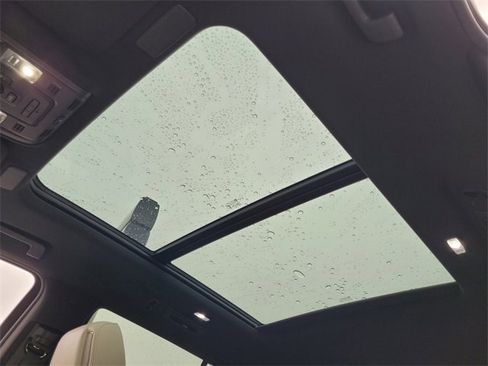 Used 2021 Cadillac Escalade Sport image 19