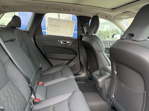 New 2026 Volvo XC60 B5 Plus w/ Climate Package AWD/4WD image 25
