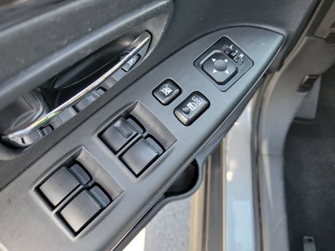 Used 2025 Mitsubishi Outlander Sport ES image 18