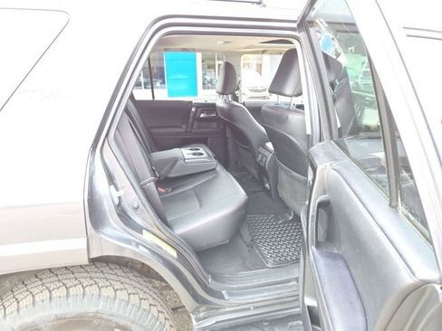 Used 2020 Toyota 4Runner TRD Off-Road image 50