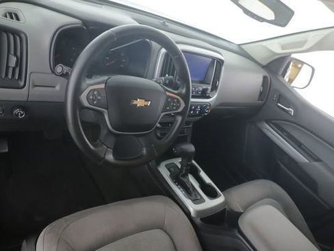 Used 2015 Chevrolet Colorado LT w/ LT Convenience Package image 17