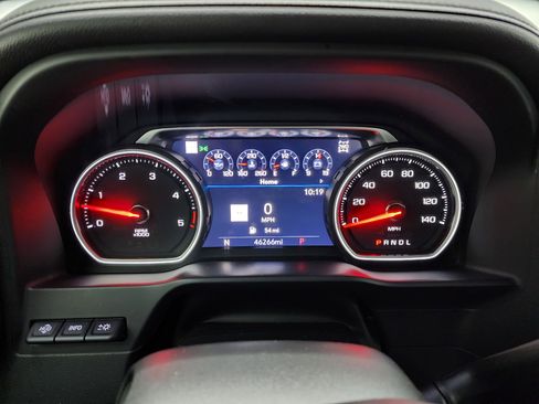 Used 2021 Chevrolet Silverado 2500 High Country w/ Z71 Off-Road Package image 10