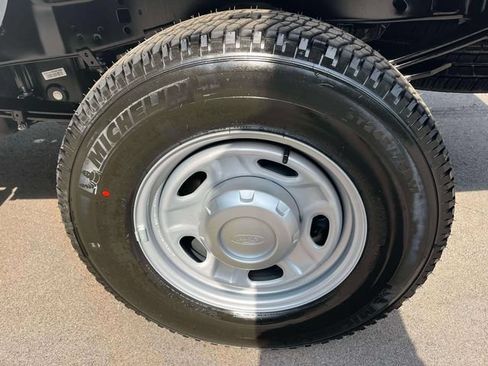 New 2027 Ford F250 XL AWD/4WD image 12