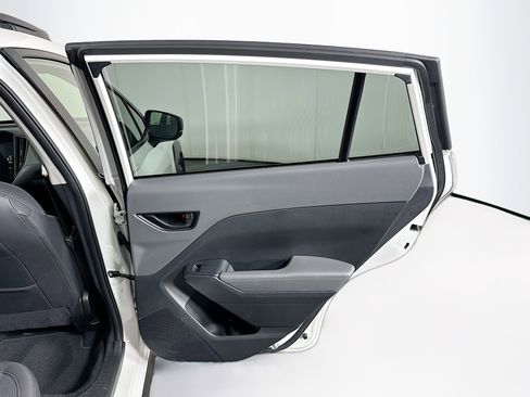 Used 2024 Subaru Crosstrek 2.0i Premium image 28