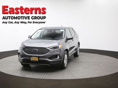 Used 2023 Ford Edge SEL image 54