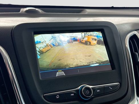 Used 2019 Chevrolet Equinox LT image 14