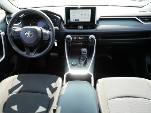 Certified 2025 Toyota RAV4 LE AWD/4WD image 10