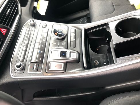 Certified 2023 Hyundai Santa Fe SEL AWD/4WD image 18