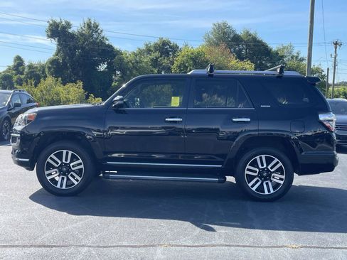 Used 2018 Toyota 4Runner Limited AWD/4WD image 4