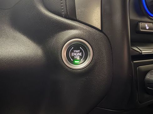 Used 2022 Chevrolet Silverado 1500 LT RWD image 15