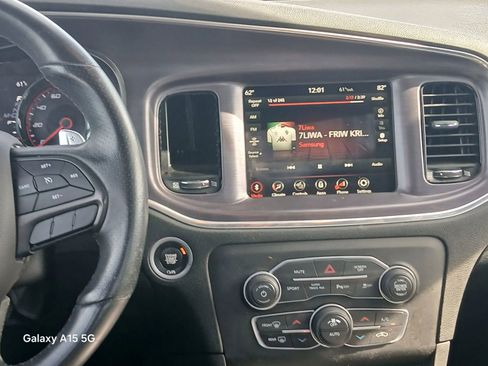 Used 2018 Dodge Charger GT w/ Blacktop Package image 27