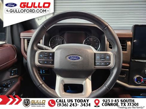 Used 2023 Ford Expedition Max Limited image 12