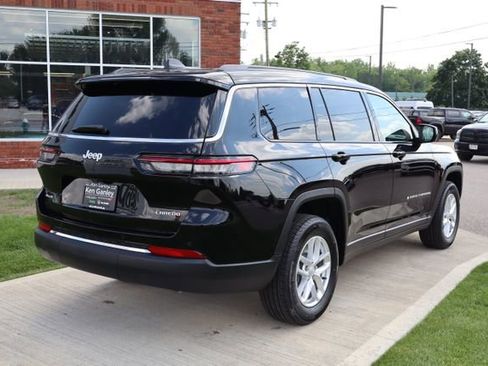 New 2026 Jeep Grand Cherokee L Laredo AWD/4WD image 29