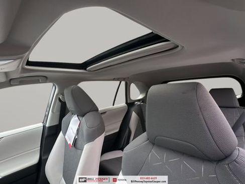 New 2025 Toyota RAV4 XLE image 12