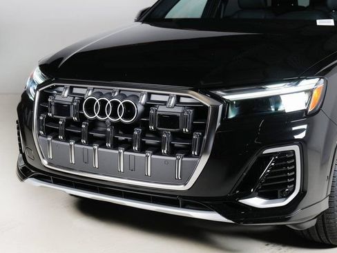 Certified 2026 Audi Q7 2.0T Premium w/ Premium Plus Package AWD/4WD image 30