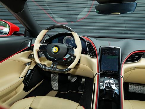 Used 2024 Ferrari Roma RWD image 36