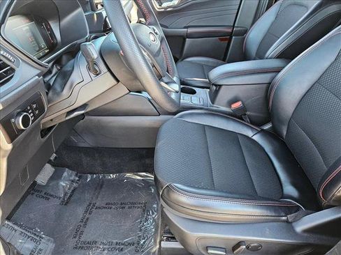 Used 2025 Ford Escape ST-Line image 13