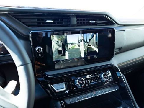 New 2026 GMC Sierra 1500 AT4 w/ Technology Package image 18