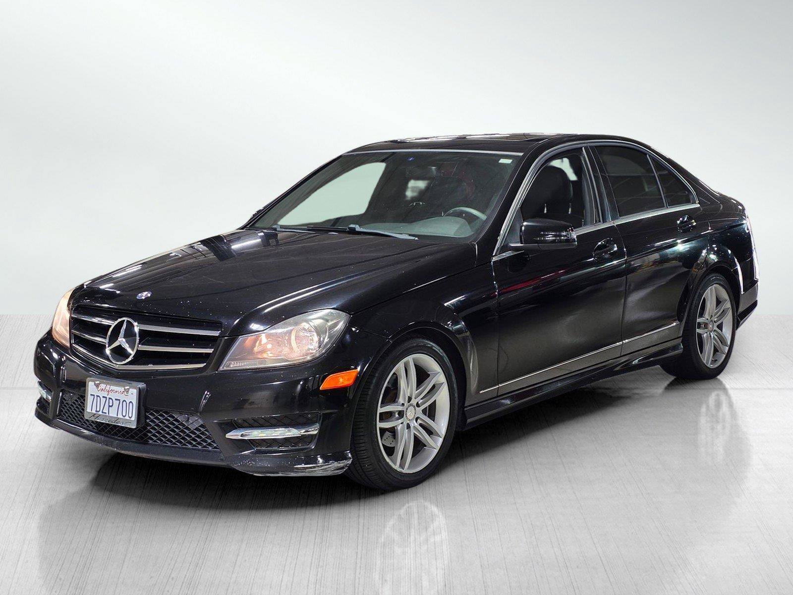Used 2014 Mercedes-Benz C 250 Sedan image 3