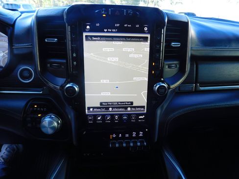 Used 2019 RAM 1500 Limited image 12