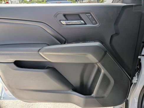 Used 2025 Chevrolet Colorado LT w/ Advanced Trailering Package AWD/4WD image 34