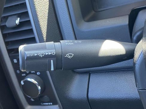 Used 2019 RAM 1500 Tradesman w/ Chrome Appearance Group RWD image 21