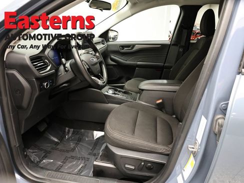 Used 2024 Ford Escape Active AWD/4WD image 13