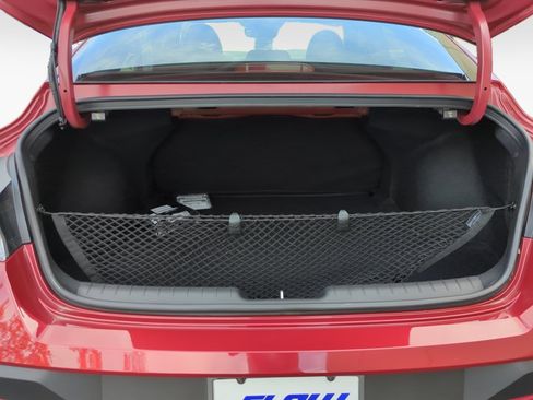 Certified 2025 Hyundai Elantra Sport FWD image 21
