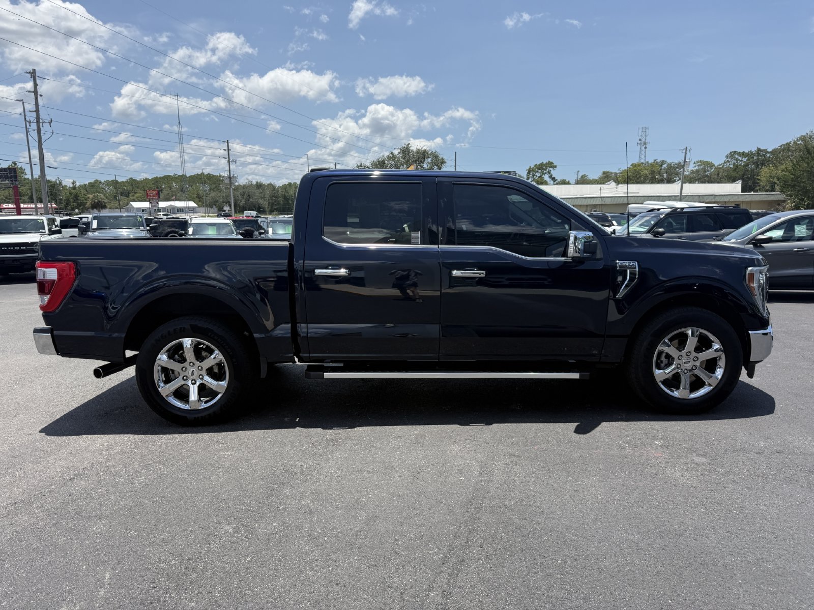 Certified 2023 Ford F150 Lariat w/ Equipment Group 502A High RWD image 3