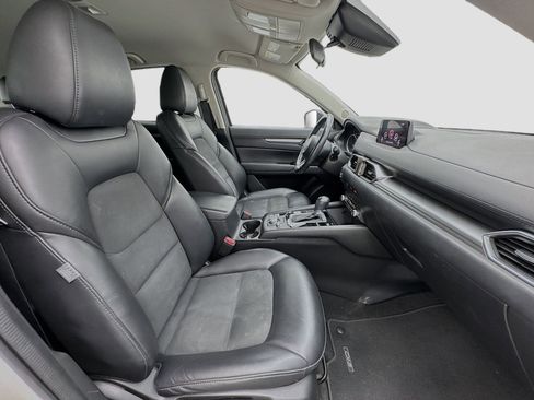 Used 2019 MAZDA CX-5 Touring image 19