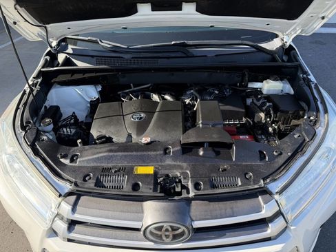 Used 2017 Toyota Highlander XLE w/ Protection Package #3 image 35