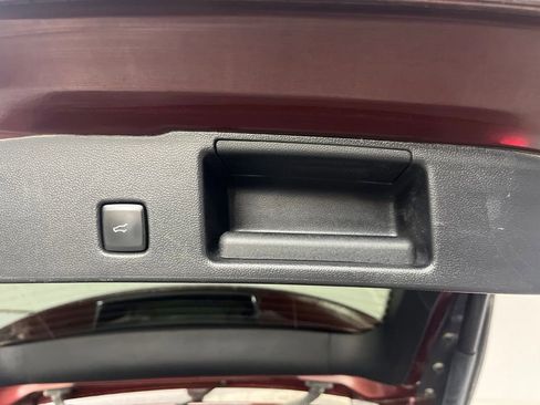 Used 2021 Ford Escape SEL AWD/4WD image 13