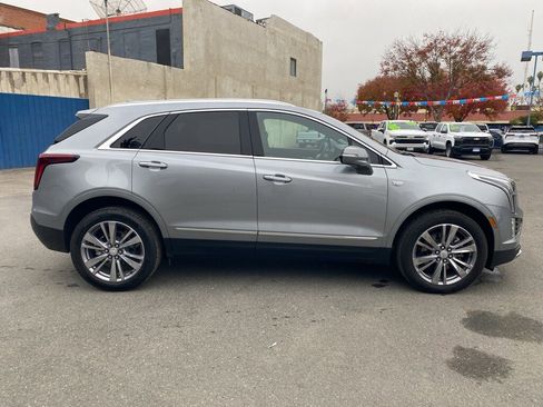 Used 2025 Cadillac XT5 Premium Luxury image 5