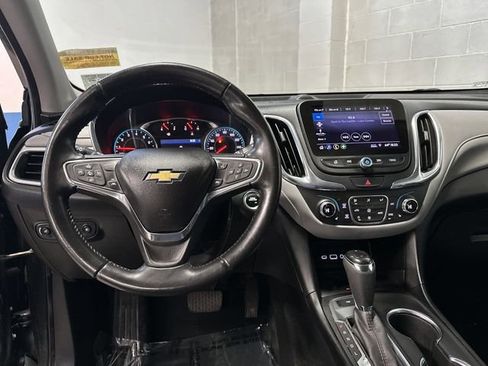 Used 2020 Chevrolet Equinox Premier image 5
