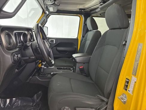 Used 2021 Jeep Wrangler Unlimited Sport image 21