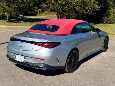 Used 2024 Mercedes-Benz CLE 450 4MATIC Cabriolet image 12