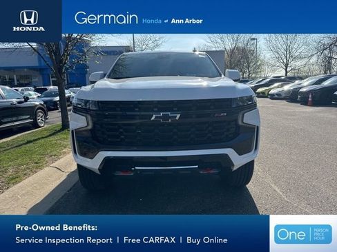 Used 2024 Chevrolet Suburban Z71 w/ Luxury Package AWD/4WD image 12