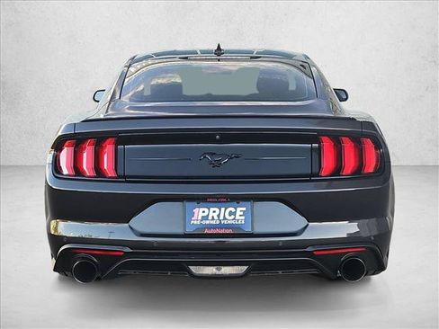 Used 2022 Ford Mustang Coupe w/ Equipment Group 101A RWD image 7