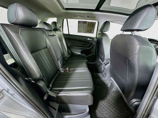 Certified 2024 Volkswagen Tiguan SE AWD/4WD image 27