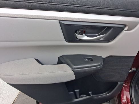 Used 2019 Honda CR-V LX image 19