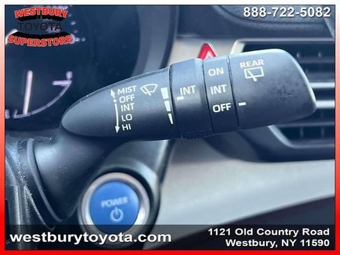 Used 2021 Toyota Sienna XLE AWD/4WD image 24