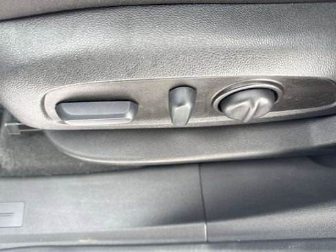 Certified 2023 GMC Terrain SLE w/ Driver Convenience Package image 27