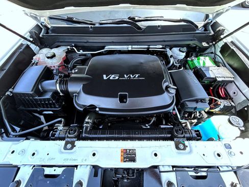 Used 2020 Chevrolet Colorado ZR2 AWD/4WD image 24