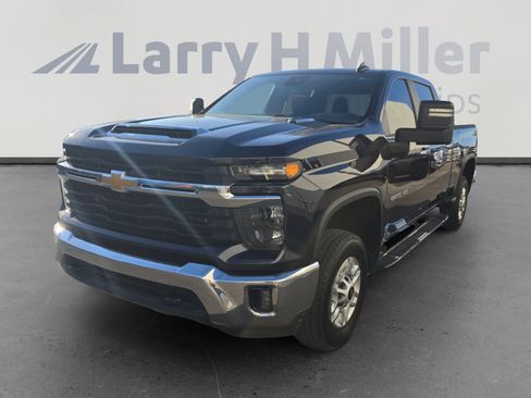 Used 2024 Chevrolet Silverado 2500 LT w/ All Star Edition AWD/4WD image 1