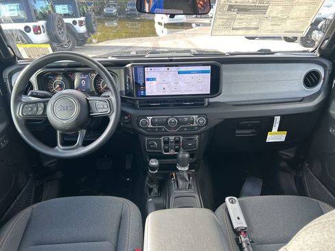 New 2026 Jeep Gladiator Sport AWD/4WD image 32