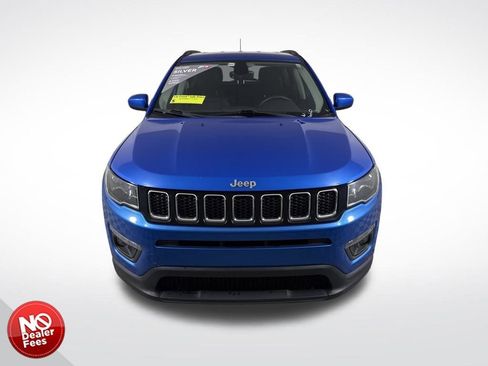 Used 2018 Jeep Compass Latitude w/ Popular Equipment Group image 9